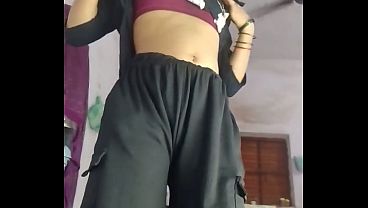 Suami India Ngentot Kencang Memek Bhabhi Dalam Posisi Cowgirl Dengan Suara Hindi