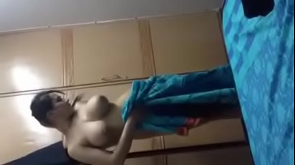 Bidadari Basah Yang Menggoda