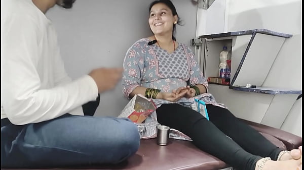 Ibu Mertua Tante Digoyang Kereta Dari Kashmir Ke Kanyakumari