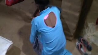 Cewek Desi Dijebolin Bokongnya Sama Bapak Tiri