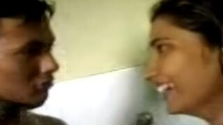Video Mesum Pasangan Kuliah Di Kamar Mandi, Bikin Makin Pengen