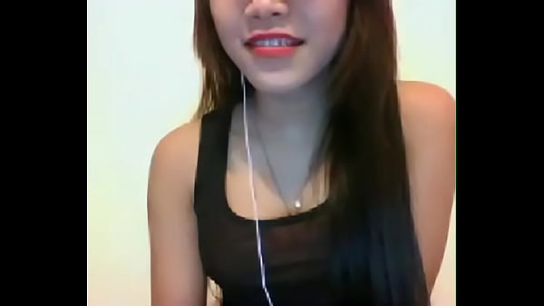 Ngentot Bareng Cewek Camfrog, Goyang Basah Bikin Makin Pengen.