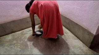 Pemuda Nakal Menggoda Istri Orang India Yang Bergairah