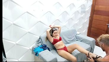 Ibu Mertuaku Yang Masih Muda Sendirian Di Rumah, Haus Banget. Begitu Aku Datang, Dia Langsung Merayuku Buat Ngewe Memek Sempitnya Sampai Aku Crot Di Dalem. Vagninho E Vivi Capetinha.
