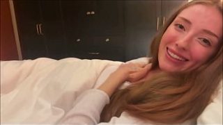 Tidur Sekamar Bareng Kakak Tiri Berambut Merah – Lola Grant – Terapi Keluarga – Alex Adams