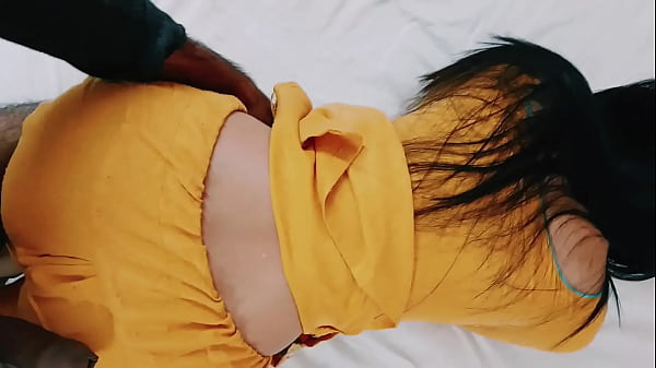 Desi Chachi Lagi Digebukin Kontol Keras Sampe Meraung.