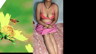 Desi Istri Rumahan, Memek Basah Kencang Ngewe