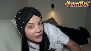 Ngewein Elnaz, Kakak Tiri Berhijab Turki, Seru Banget