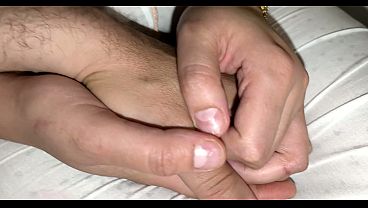 Sex Arab Panas: Istri Selingkuh Dihentak Kontol Besar Pria Tunisia, Memek Basah Minta Digilas!