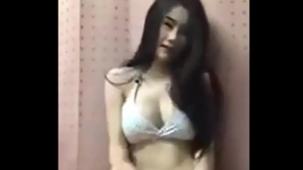 Asiática Goyang Panas Di Live Stream Fb Bikin Makin Greget