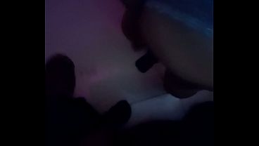 Mama Muda 31 Tahun, Pusing Digoyang. Dan Akhirnya Temennya Mabuk, Crot Di Mana-mana.