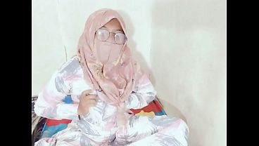 Tante Sange Indonesia Viral Colmek Pake Botol, Bikin Makin Nafsu.