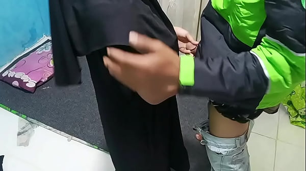 Prank Ajak Ojol Ngentot, Bikin Ngaceng Sampe Lupa Jalan