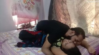 Video Bokep Kakak Adik Tiri India Paling Hot Dengan Suara Jelas Dan Musik Bikin Nagih