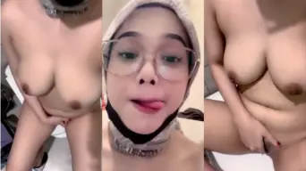 Baby Ica, Si Hijab Toge Seksi Bikin Makin Viral