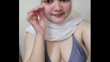 Awal-awal Goyang Twerk Pake Hijab, Bikin Makin Pengen