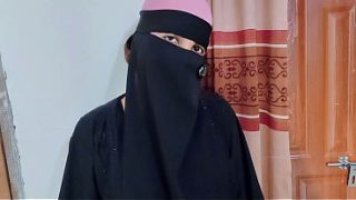 Jasmine Si Hijab Nakal Digebuk Kontol Orang Asing Sampai Meraung-raung