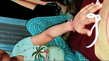 Desi Bhabhi Lagi Ngewe Memek Sempit, Suara Erangan Hindi Jelas, Crot, Bhabhi Loncat-loncat Di Kontol Gede