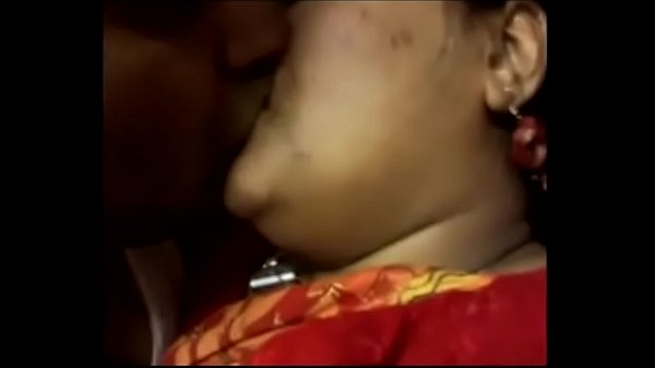 Desi Aunty, Siap Digoyang Di Ranjang Panas.