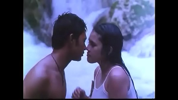 Tubuh Telanjang Cewek-cewek China Yang Dipilih Dari Film-film Mainstream.