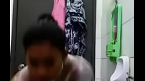 Narsisnya Bikin Pengen Digebukin, Tapi Makin Lihat Makin Ngiler