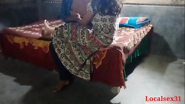 Tonton Video Panas Cewek Desi India Lokal Dari (localsex31) – Sange Abis!