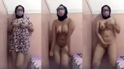 Hijab Doang, Toket Bulat Binal, Bugil Tanpa Malu.