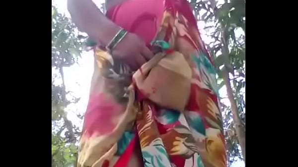 Desi Roshni Bhabhi Pamer Kontolnya Yang Montok