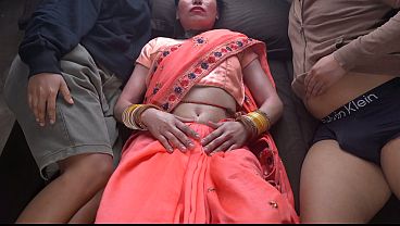 Ngentot Sama Ibu Tiri India Sendirian, Step Son Sangek, Film Desi India Penuh Nafsu.